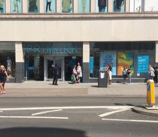 Brighton returns to the shops