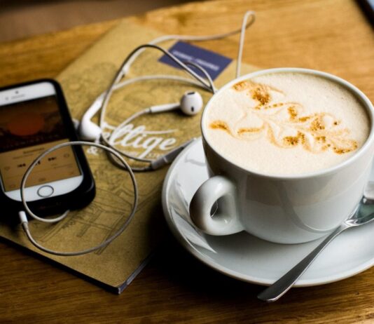 Five Podcasts for the Creative Soul