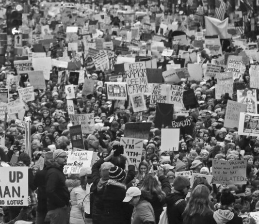 Marching for equality: research shows that walking in step can bring people closer together