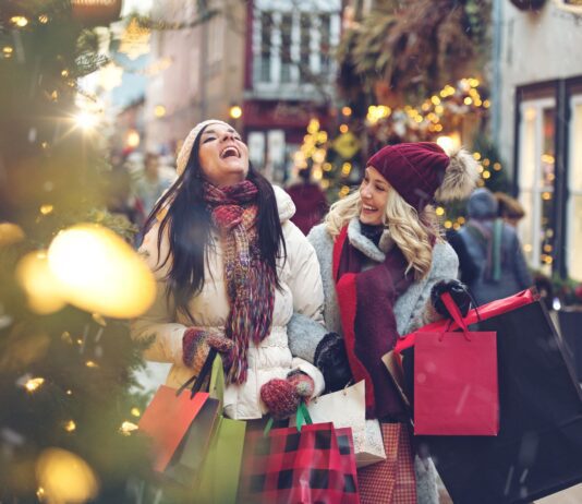 Non-essential shops crowded with shoppers across the country preparing for Christmas
