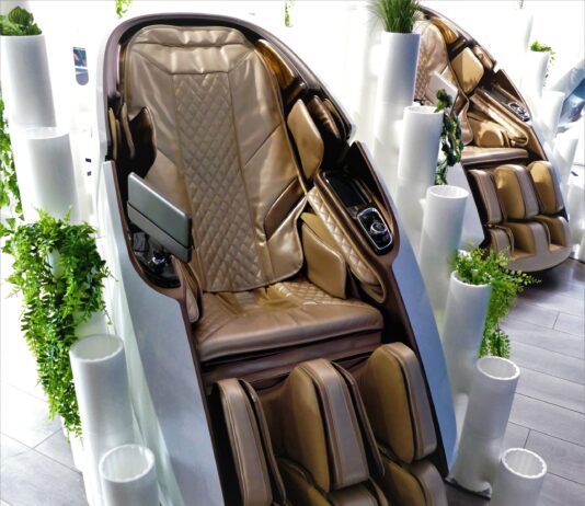 Give the gift of physical and mental wellbeing this Christmas, with a POD massage