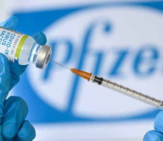 People with severe allergies warned off Pfizer COVID vaccine, for now