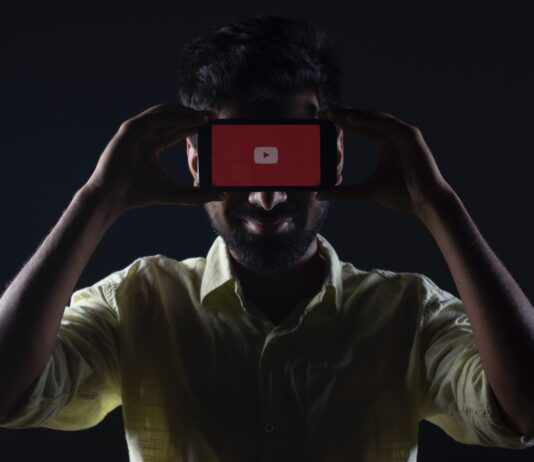 International YouTube Sensation TommyInnit Announces Plans To Move To Brighton