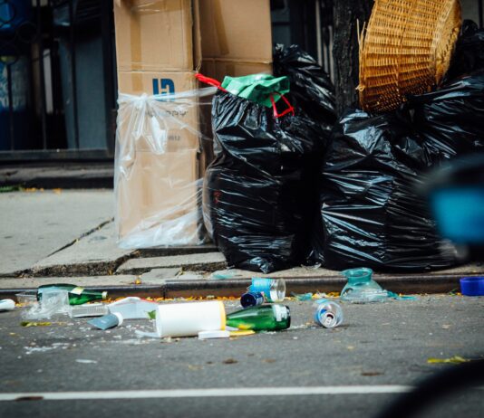 Council Finally Agree Deal To End Bin Strike