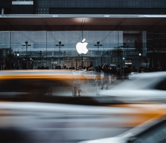 Arrests Made Following Brighton Apple Store Robbery