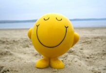 Midweek thoughts- Is the pursuit of happiness good for you?