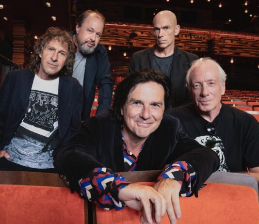 Marillion announce 9 date UK and Brighton tour