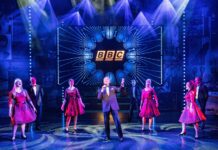 DREAMBOATS AND PETTICOATS: BRINGING ON BACK THE GOOD TIMES