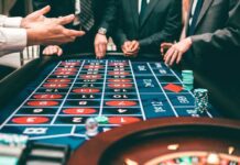 Live Dealer Casino Games Explained: How They Work for UK Players