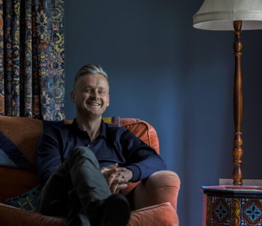 Tom Chaplin home gig in East Sussex, Congress Eastbourne Oct 2022