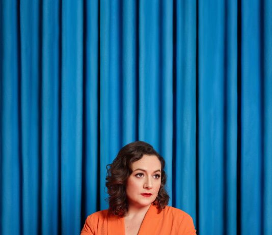 JESSICA FOSTEKEW: WENCH BRAND NEW UK TOUR COMES TO BRIGHTON