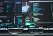 Trading in International Markets: 5 Risks to Watch