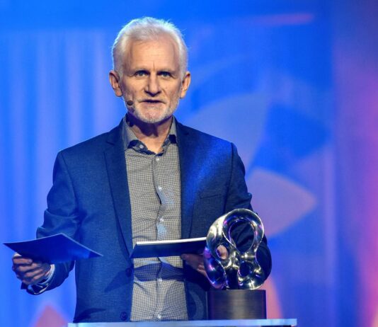Nobel peace prize goes to human rights activists