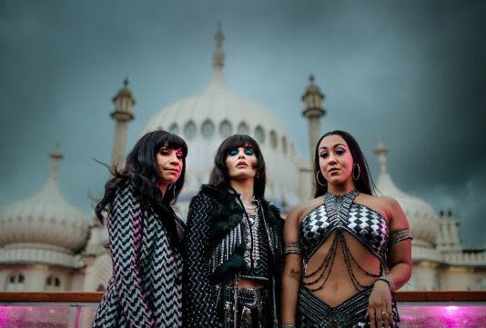 THE CHER SHOW PLAYS THEATRE ROYAL BRIGHTON UNTIL SAT 12 NOV
