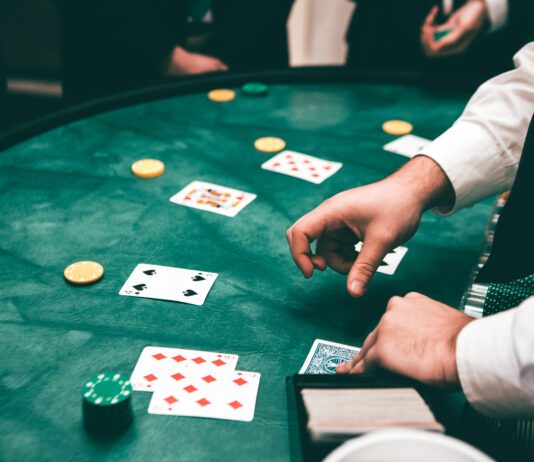 What makes online casinos differ from in-person casinos?