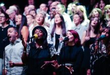 Love Actually’ choir surprise Regency Squares Community’s guests on board Brighton i360