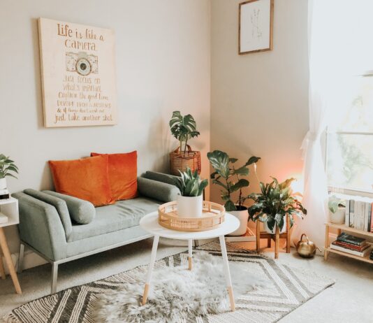 Creating A Snuggle-Worthy Living Room