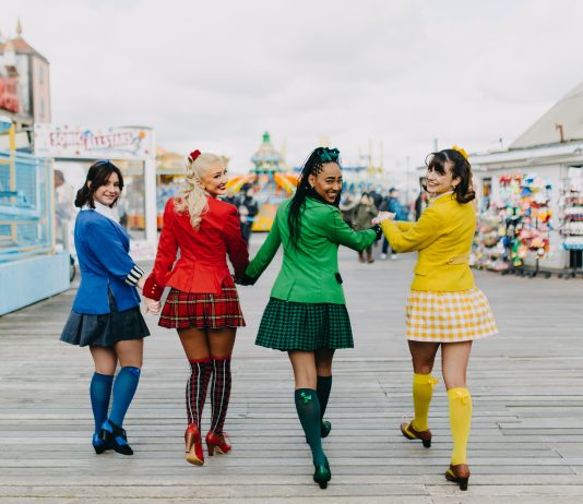 CAST OF HEATHERS THE MUSICAL VISIT BRIGHTON PIER