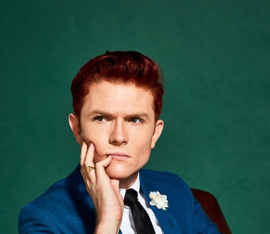 Award Winning Comedia Rhys Nicholson Comes to Brighton June 13th