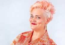 Aussie Mum of Six Throws Away the Script in UK Debut