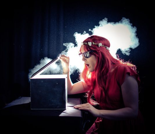 Pandora’s Box touring to Brighton Open Air Theatre Wed 2nd August, 7pm