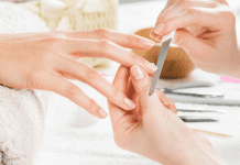 Locating Nail Services Nearby: Discovering an Ideal Salon for Your Nail Care Needs