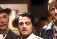ONLY FOOLS AND HORSES THE MUSICAL COMES BACK TO BRIGHTON