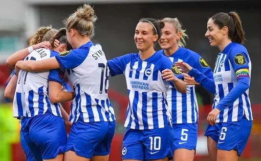 Brighton Womens Team collect maximum points in thrilling 10 goal relegation scrap