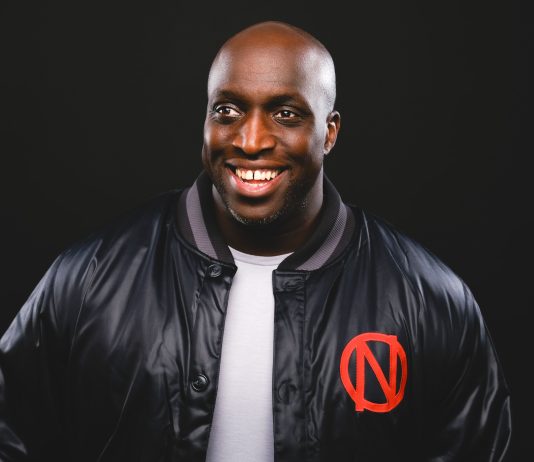 Interview: Emmanuel Sonubi discusses his new comedy show ‘Curriculum Vitae’, tour, and dangerous jobs