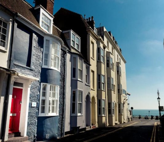 The Ultimate Guide to Buying a Dated Property