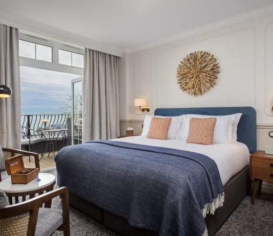 LOCAL BOUTIQUE HOTEL ,THE WHITE HORSES NOW OFFICIALLY OPEN
