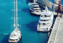 SOUTH COAST ATTRACTIONS IN THE SPOTLIGHT AS HISTORICAL ICONS TAKE ON RACE ACROSS THE COAST