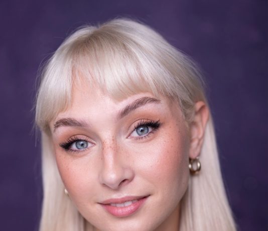 Eastenders Star Joins Come What May At The Theatre Royal