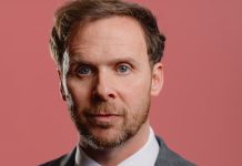 Brighton Resident Award Nominated comedian and actor Colin Hoult to perform in Brighton on 12th October