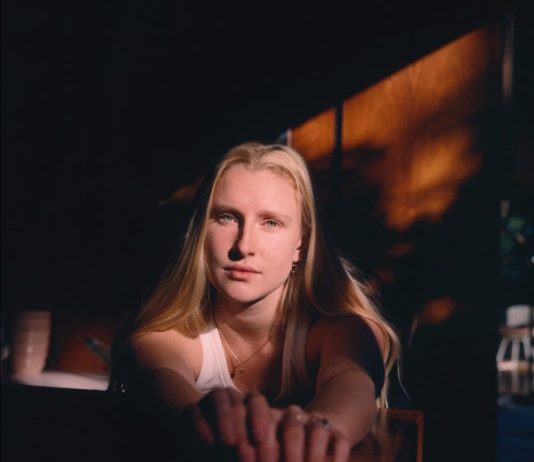 BILLIE MARTEN to support Ben Howard at Brighton Centre, Thu 17th OcT