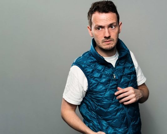 BRIGHTON TOUR DATE FOR ACCLAIMED COMEDIAN STUART LAWS – 3rd April, 2025