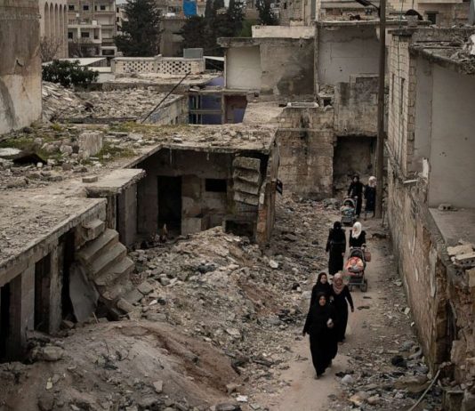 Weekend Feature- Syrians are torn between fear and hope