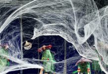 THEATRE ROYAL SLAVA’S SNOWSHOW IN BRIGHTON FOR LIMITED CHRISTMAS RUN