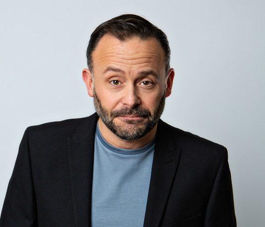 GEOFF NORCOTT ANNOUNCES LATEST TOUR – BASIC BLOKE 2 TO COME TO BRIGHTON