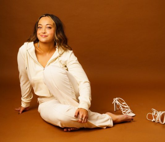 Sarah Roberts: Silkworm Tour Comes To Komedia