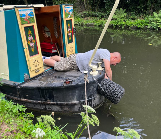From Vegas to the Waterways: ‘Angry Boater’ Comedy Tour Sets Sail in Brighton on June 17th