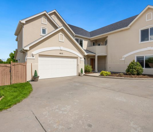 How to Use and Maintain Garage Doors for Maximum Longevity