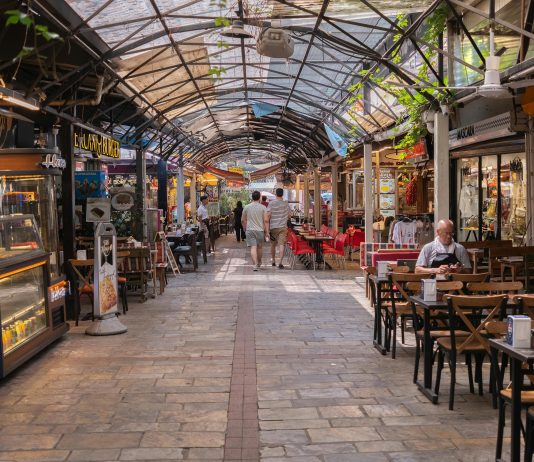 Urban Pulse: How City Streets Are Shaping Culture, Taste, and Sound in 2025