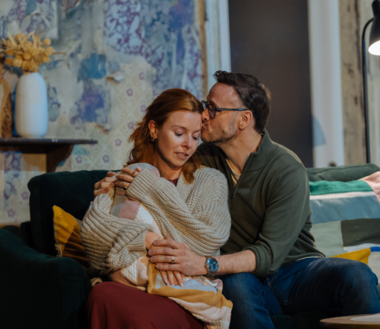 FIRST LOOK AT STACEY DOOLEY AND KEVIN CLIFTON IN 2:22 A GHOST STORY