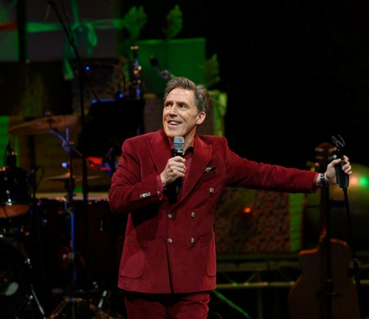Rob Brydon & His Fabulous Band: A Festive Night Of Songs & Laughter