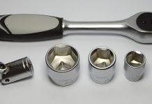 What Are the Key Features to Look for in a Quality Socket Wrench Set?