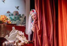 WENDI PETERS STARS IN THE 20TH ANNIVERSARY UK TOUR OF GLORIOUS!