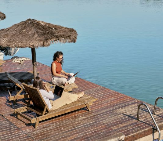 Weekend Feature -How Digital Nomads Went from Coding Lofts to Crypto Campuses