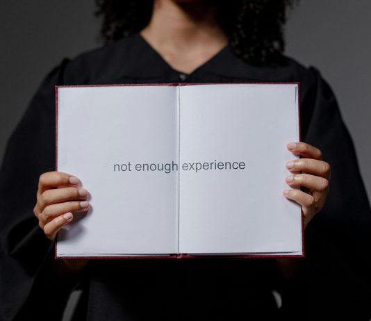Career Paths for Brighton Graduates – Navigating the Local Job Market