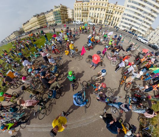 Beloved Kidical Mass Rides Again to Call for More Everyday Cycling
